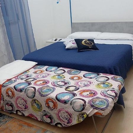 B&B Ale E Gio Пьомбино Экстерьер фото